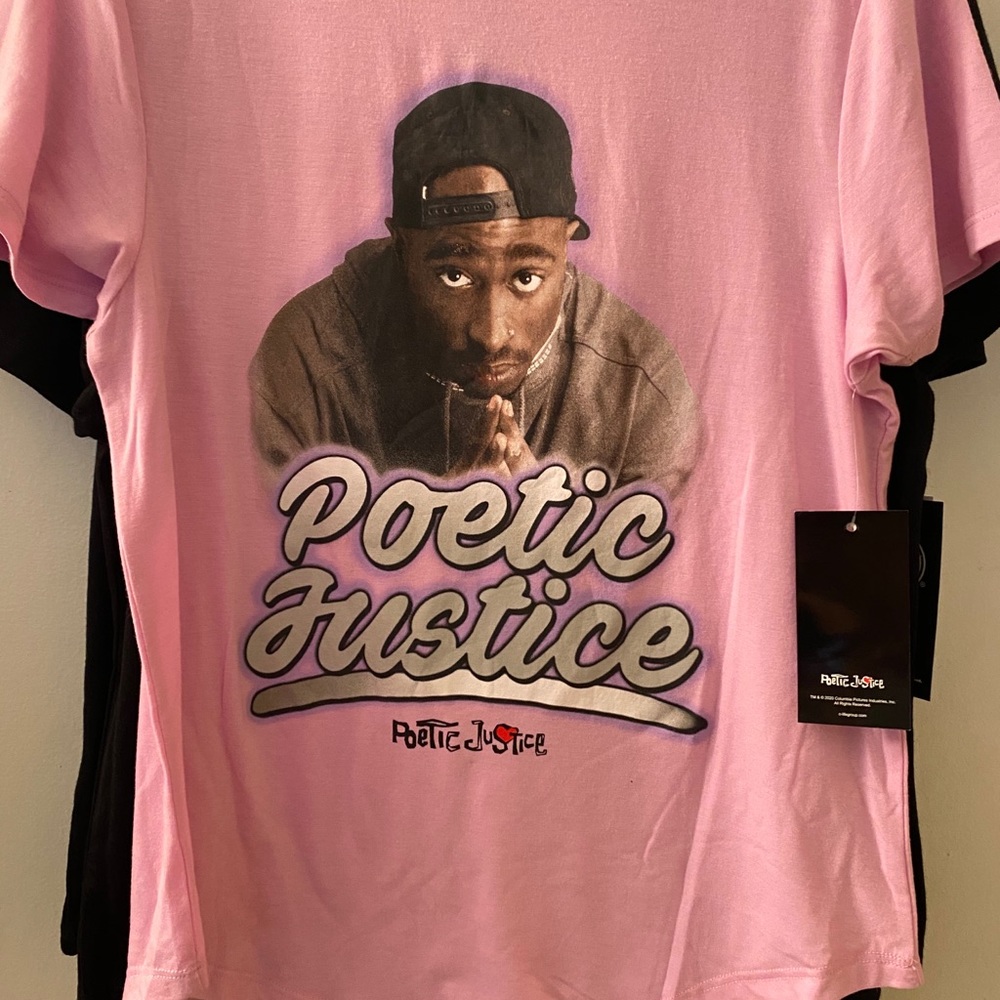 Tupac shirt